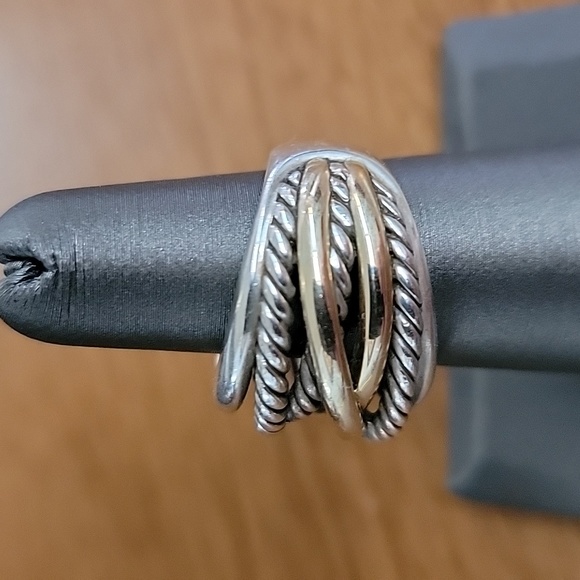 David Yurman Crossover Ring In Sterling Silver with 14k Yellow Gold - Picture 3 of 9
